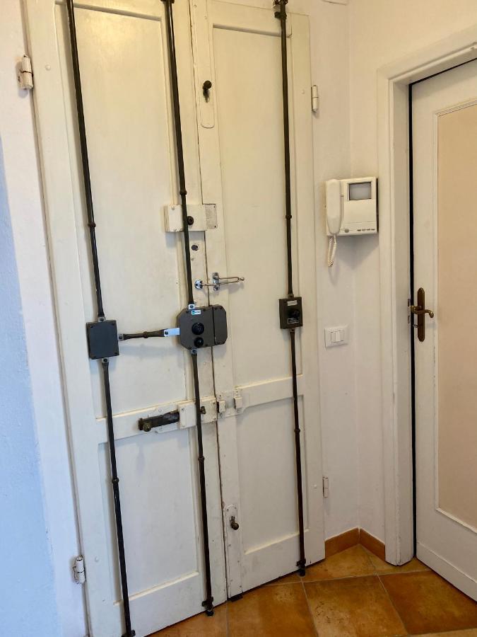 Nice & Roomy Behind The Uffizi Museum Apartamento