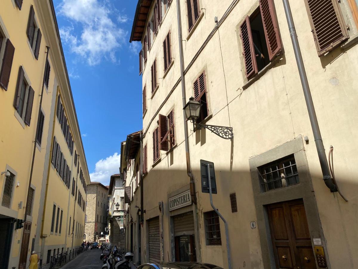 Nice & Roomy Behind The Uffizi Museum Apartamento